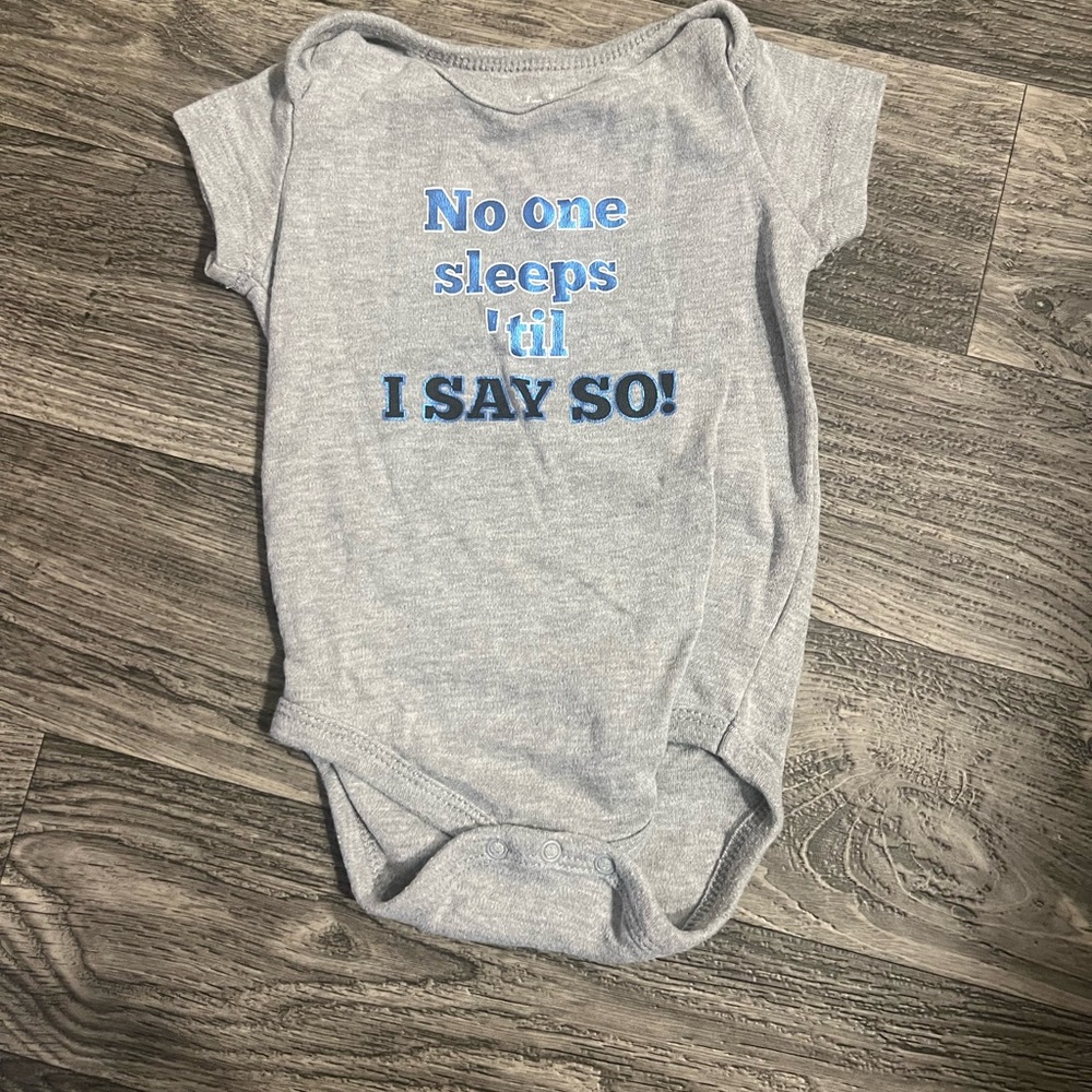 Kidgets onesie